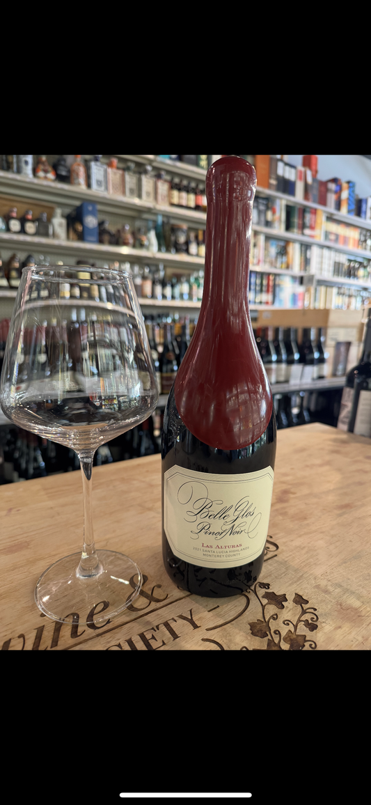 Savoring Elegance: A Dive into Belle Glos Pinot Noir 2021 Las Alturas